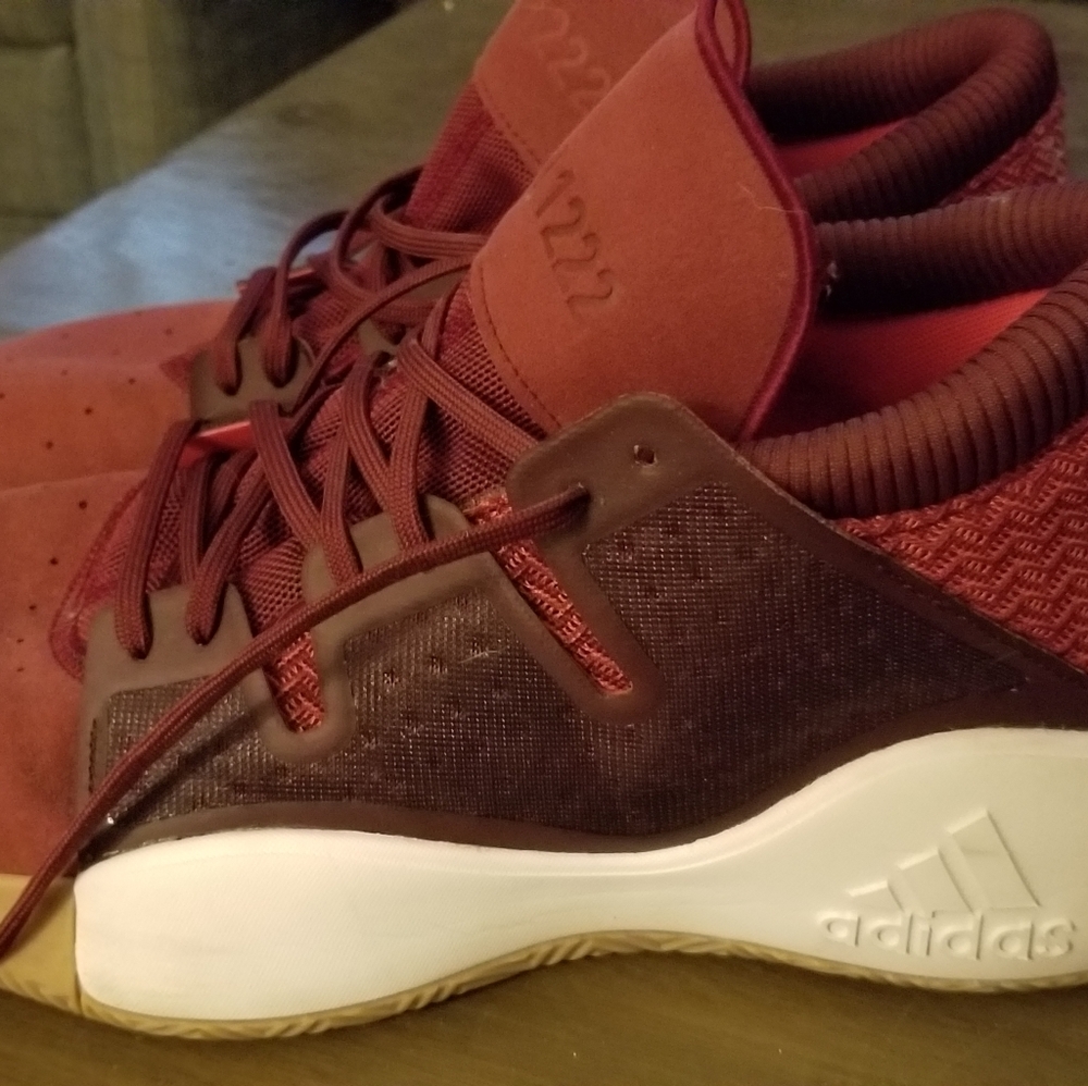 Addidas mens sneaker
